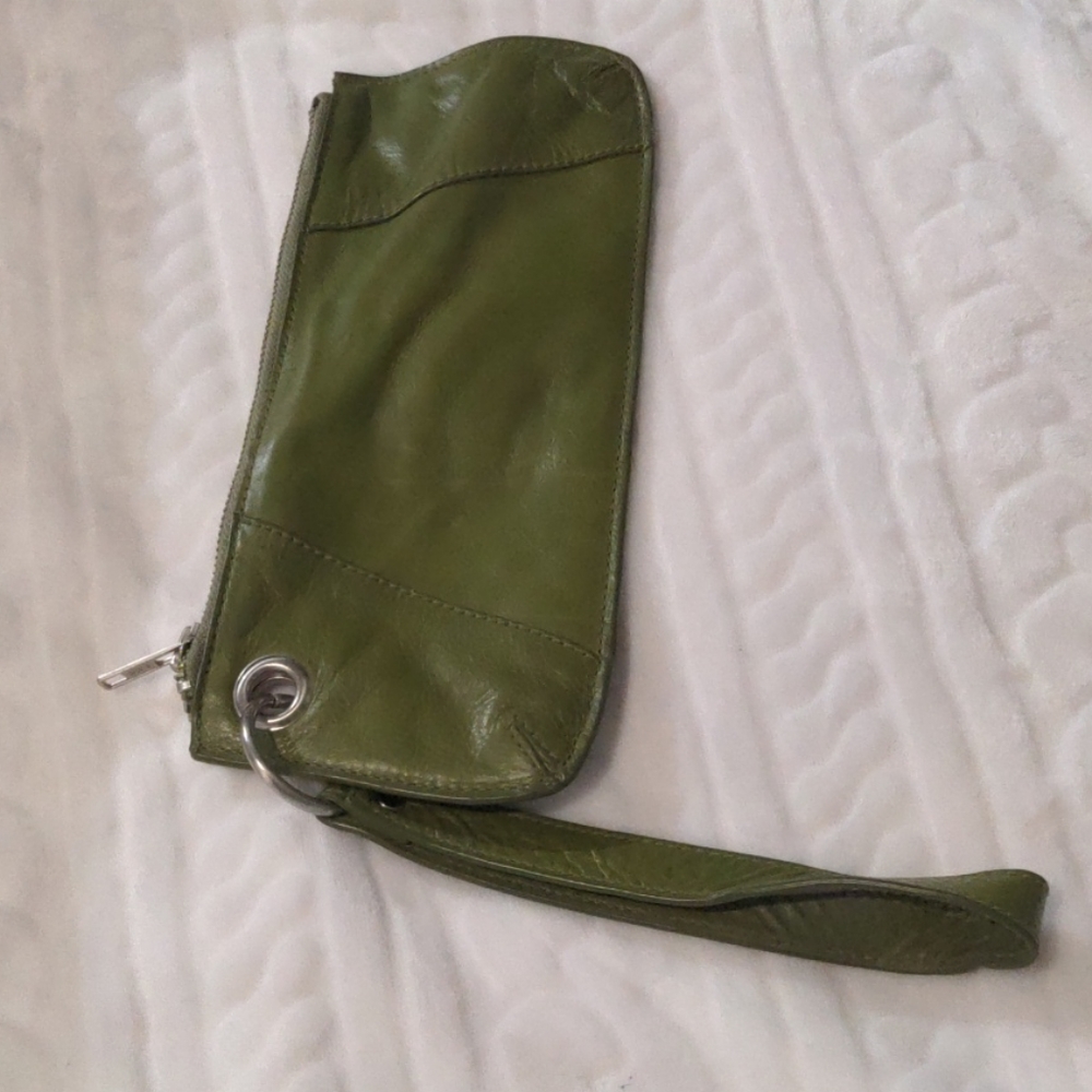 Club Monaco wristlet